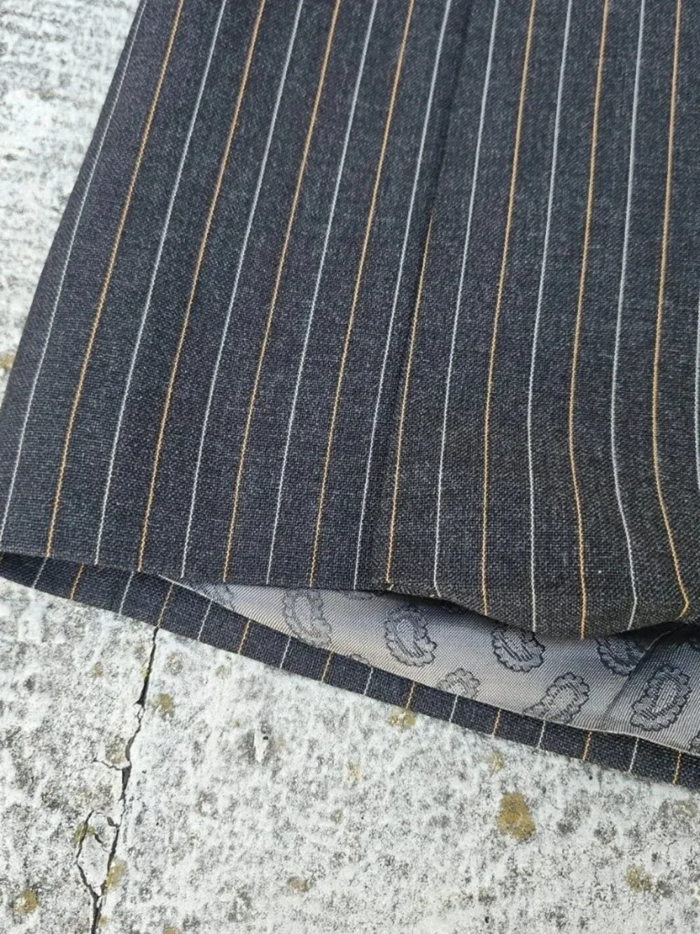 Vintage Men Blazer Jacket Sport Coat Black Multi Color Stripe Read desc size 44L